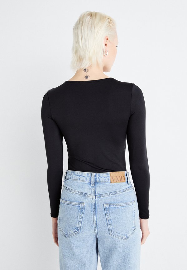 LONE - Long sleeved top2