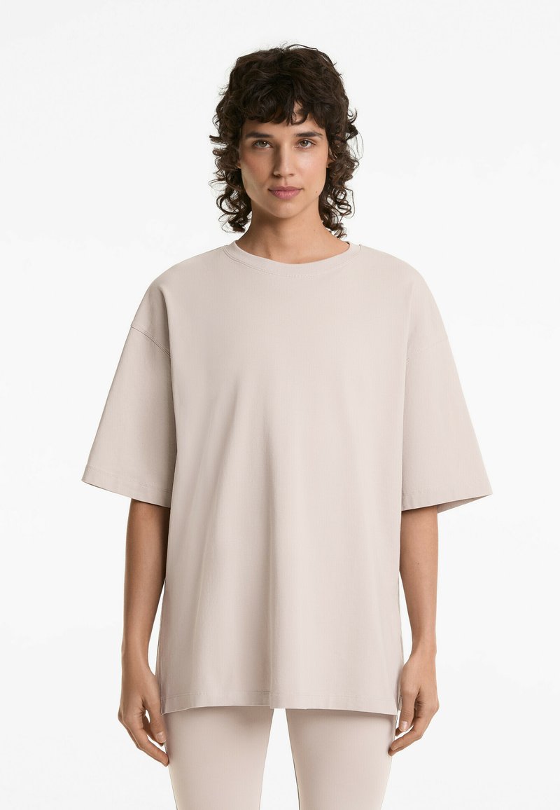 OYSHO SHORT SLEEVE - T-shirts basic - taupe