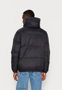 Fila TIREBOLU PUFF JACKET - Ziemas jaka - moonless night