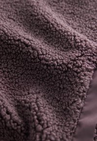 Selezionato, chocolate brown