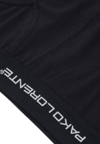 Czarne, elastyczne majtki z miękkim paskiem w talii z białym napisem "Pakoloren". Skromne szwy i gładka faktura.