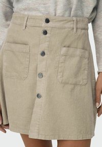JDY JDYSHIRAZ SKIRT - Minijupe - simply taupe