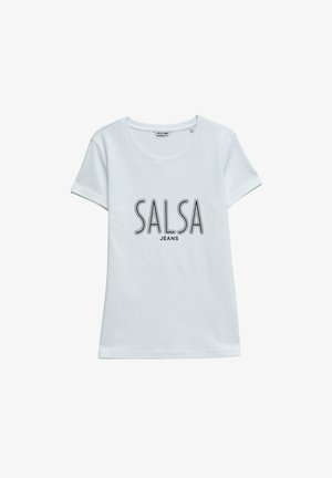 Camiseta blanca de manga corta con cuello redondo y texto "SALSA JEANS" impreso en negro en el centro del frente.
