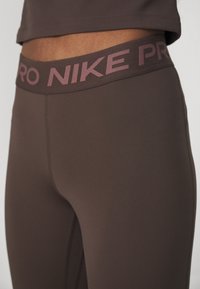 Nike Performance Leggings - baroque brown/white