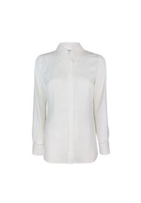 Camicia bianca a maniche lunghe con colletto button-down, caratterizzata da una texture liscia e un sottile motivo impressa sul tessuto.