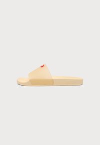 Επιλέχθηκε, beige