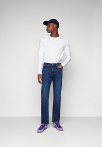 Pier One Vaqueros rectos - dark blue denim