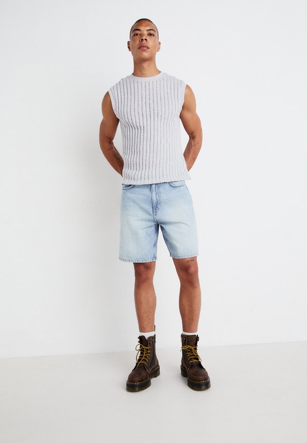 GALAXY LOOSE - Denim shorts2