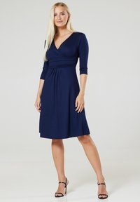 Chelsea Clark FLARED MATERNITY 3/4 SLEEVES - Sukienka z dżerseju