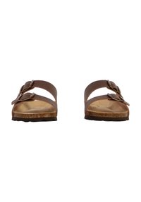 Sandales en cuir marron avec deux brides ajustables et boucles, semelle en liège et semelle en caoutchouc texturée pour une meilleure adhérence. Fini en matériau lisse.