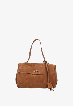 Sac à main en suède marron avec une fermeture rabat et quincaillerie en or. Doté d'une seule bandoulière et d'une sangle en crossbody amovible.