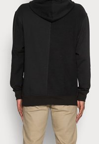 Jack & Jones Luvtröja - black