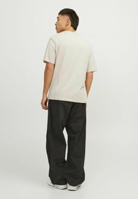 Jack & Jones JCOPRJCT - Marškinėliai su spaudiniu - moonbeam