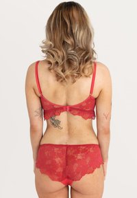 Erlich Textil CLASSY - Slip - granatapfel