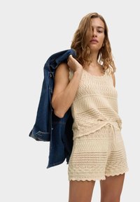 Marks & Spencer Short - natural