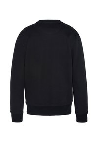 Felpa nera con maniche lunghe, polsini e fondo a costine, collo a giro e una texture liscia e morbida. Senza loghi o motivi visibili.
