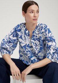 s.Oliver MIT RAFFUNG - Bluse - royalblau