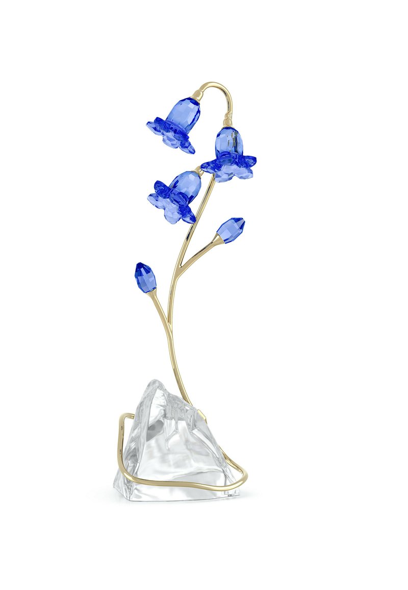 Sculpture de fleur en cristal bleu sur fil doré, montée sur une base en roche transparente. Présente des formes de pétales complexes et des textures lisses.