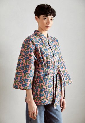 Short coat - multi-colour