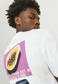 Jack & Jones - T-shirt z nadrukiem