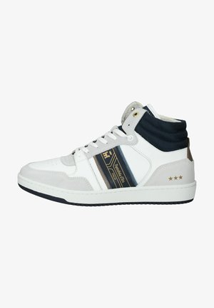 Zapatilla alta blanca con detalles en gris, collar de tela azul marino, rayas doradas y logo. Presenta una puntera perforada y suela texturizada.