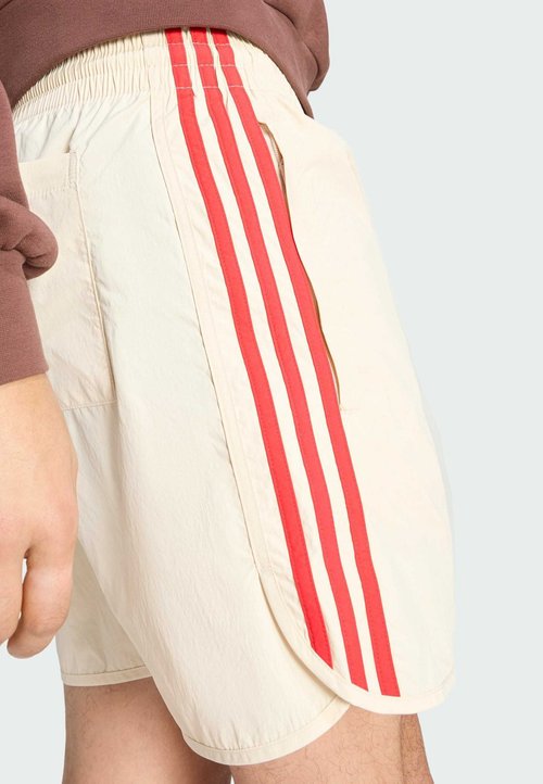 adidas SPRINTER SHORT - Tracksuit bottoms - crystal linen better scarlet — photo 4