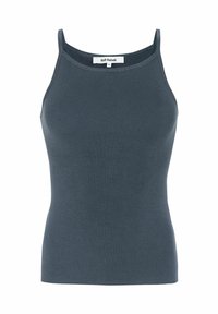 Débardeur gris foncé à côtes avec fines bretelles, présentant un col rond et une coupe ajustée. L'étiquette indique "Soft Rebels". Texture lisse.