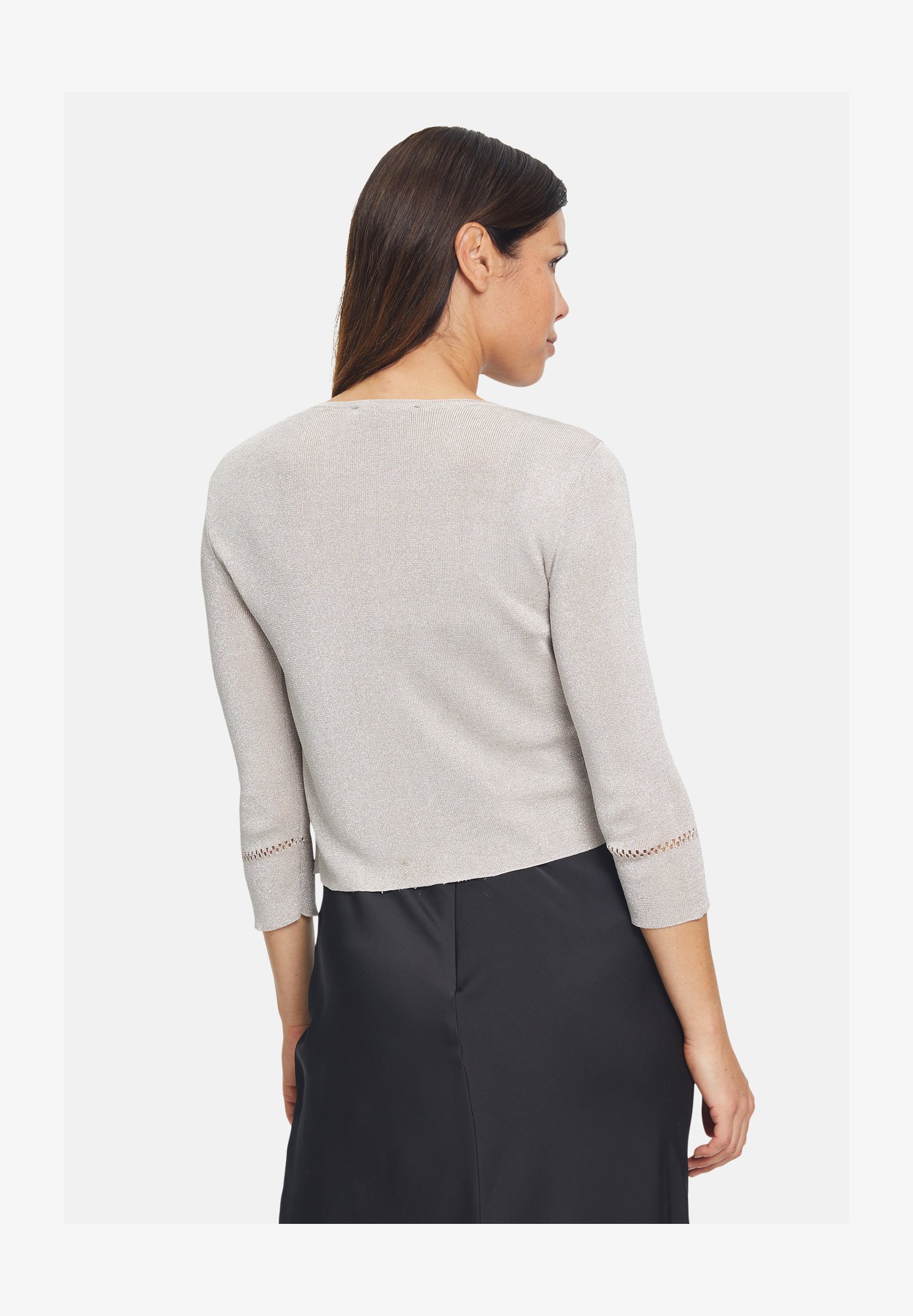 Satuun Cardigan Corto Manica Lunga Scollo A V In Maglia Morbida, Colore Bianco Albicocca, Taglia M