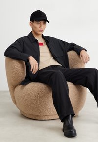 HUGO DIRAGOLINO - Základné tričko - medium beige