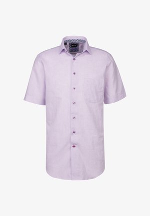 Camicia a maniche corte di colore lavanda realizzata in un tessuto leggero, con chiusura a bottoni sul davanti, tasca sul petto e colletto interno con motivo.