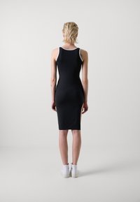 Converse CONVERSE X FENG CHEN WANG DRESS - Dzsörzéruha - black