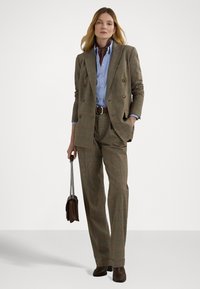 Lauren Ralph Lauren CLASSIC FIT COTTON SHIRT - Bluza z gumbi - classic medium blue