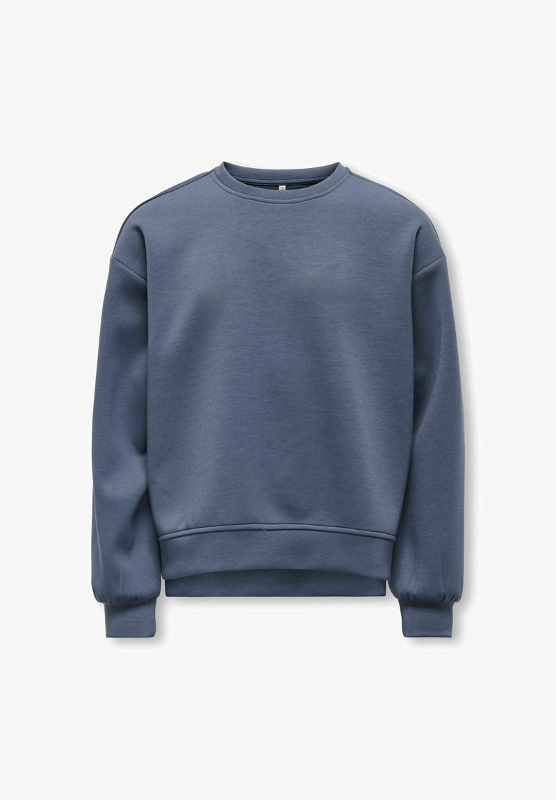 Blauwe trui van een zachte, gestructureerde stof. Voorzien van een ronde hals, geribbelde manchetten en een iets losser vallende pasvorm. Geen zichtbare patronen of accenten.