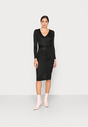 CARYS WHITTAKER BLACK TIE DETAIL MIDI DRESS - Vestido de malha - black