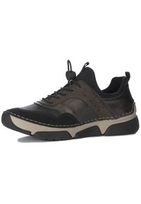 Sneaker in pelle nera e marrone con tomaia testurizzata, lacci rotondi e suola imbottita, caratterizzati da dettagli cuciti e perforazioni.