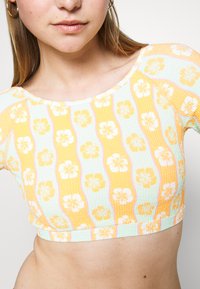 Roxy WAVY BABE CROP - Bikinitopp - ambroisia