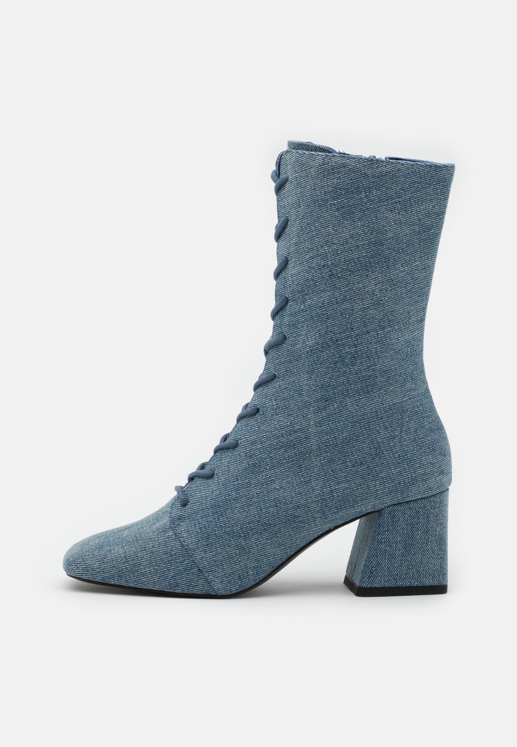 Monki VEGAN THELMA BOOT - Lace-up ankle 