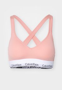 Επιλέχθηκε, coral almond