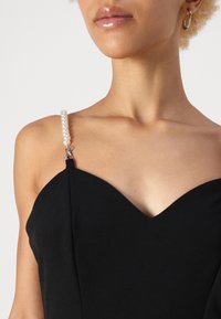 WAL G PETITE MEGAN PEARL STRAP  - Kombinezonas - black