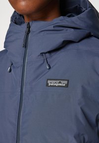 Patagonia JACKSON GLACIER - Jachetă cu puf - smolder blue