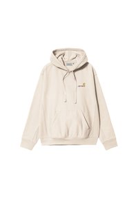 Sudadera con capucha color beige que presenta un bolsillo frontal, cordones ajustables, tejido ligeramente texturizado y un pequeño logo bordado en el pecho.