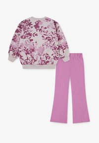 Nike Sportswear FLORAL CREW - Fato de treino - magic flamingo