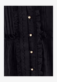 Unselected, black