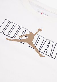 Jordan SNEAKER SCHOOL PANT UNISEX SET - Tygbyxor - desert