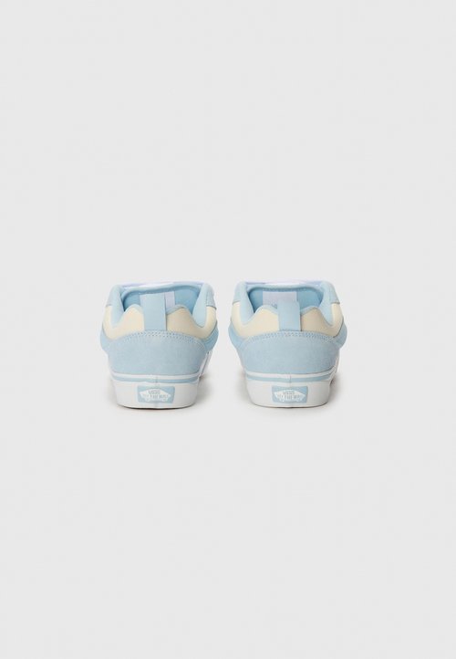 Vans KNU SKOOL UNISEX - Skate shoes - baby blue/white — foto 3
