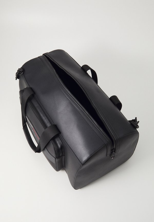 FOUNDATION DUFFLE - Holdall2