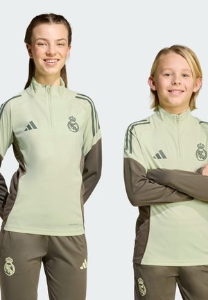 REAL MADRID TIRO COMPETITION - Squadra - almost lime