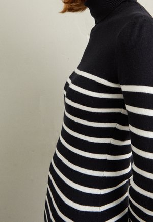Vanessa Bruno Pullover - black