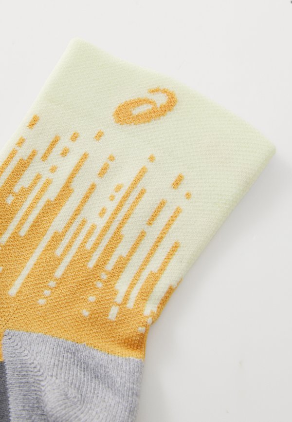 PERFORMANCE RUN QUARTER SOCK UNISEX - Sports socks2