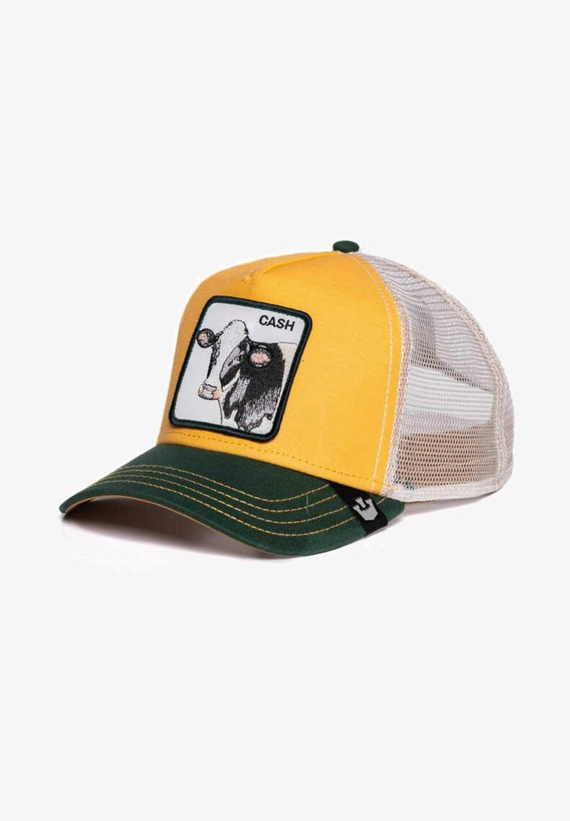 Cappellino trucker giallo e verde con retro in rete, caratterizzato da una patch grafica di una mucca e il testo "CASH", cuciture in contrasto e visiera curva.